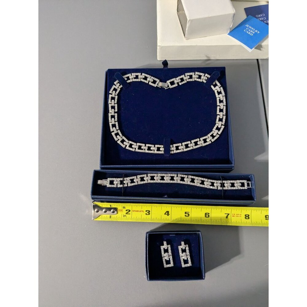 Personal Accent Silver Plated Jewelry Set w/ Necklace Bracelet & Earrings - Picture 5 of 8